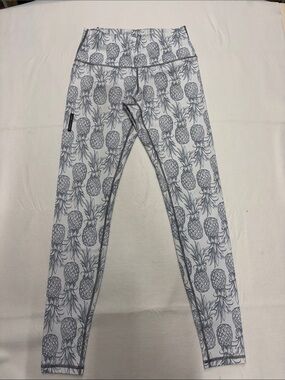 Women's Love Fitness White Pineapple-Print Leggings - High-Rise Comfort size M